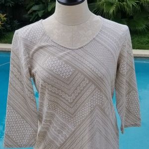 Chico top size 1 (6-8)